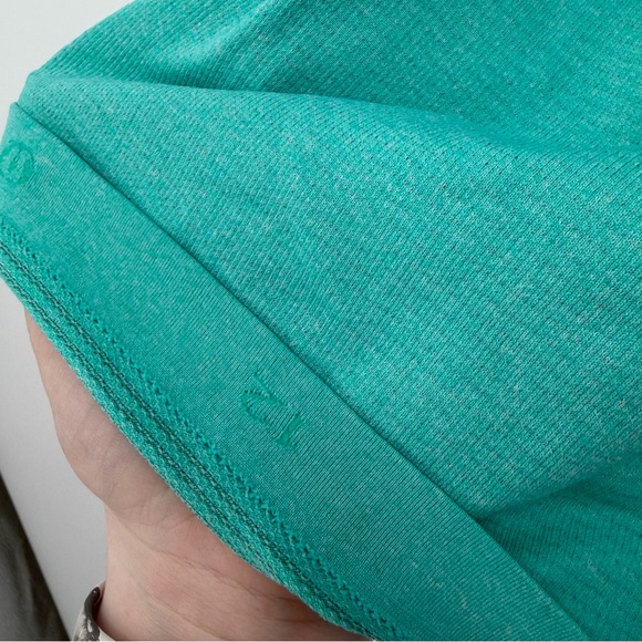 Lululemon Swiftly tech teal short sleeve 12 - Picture 4 of 4